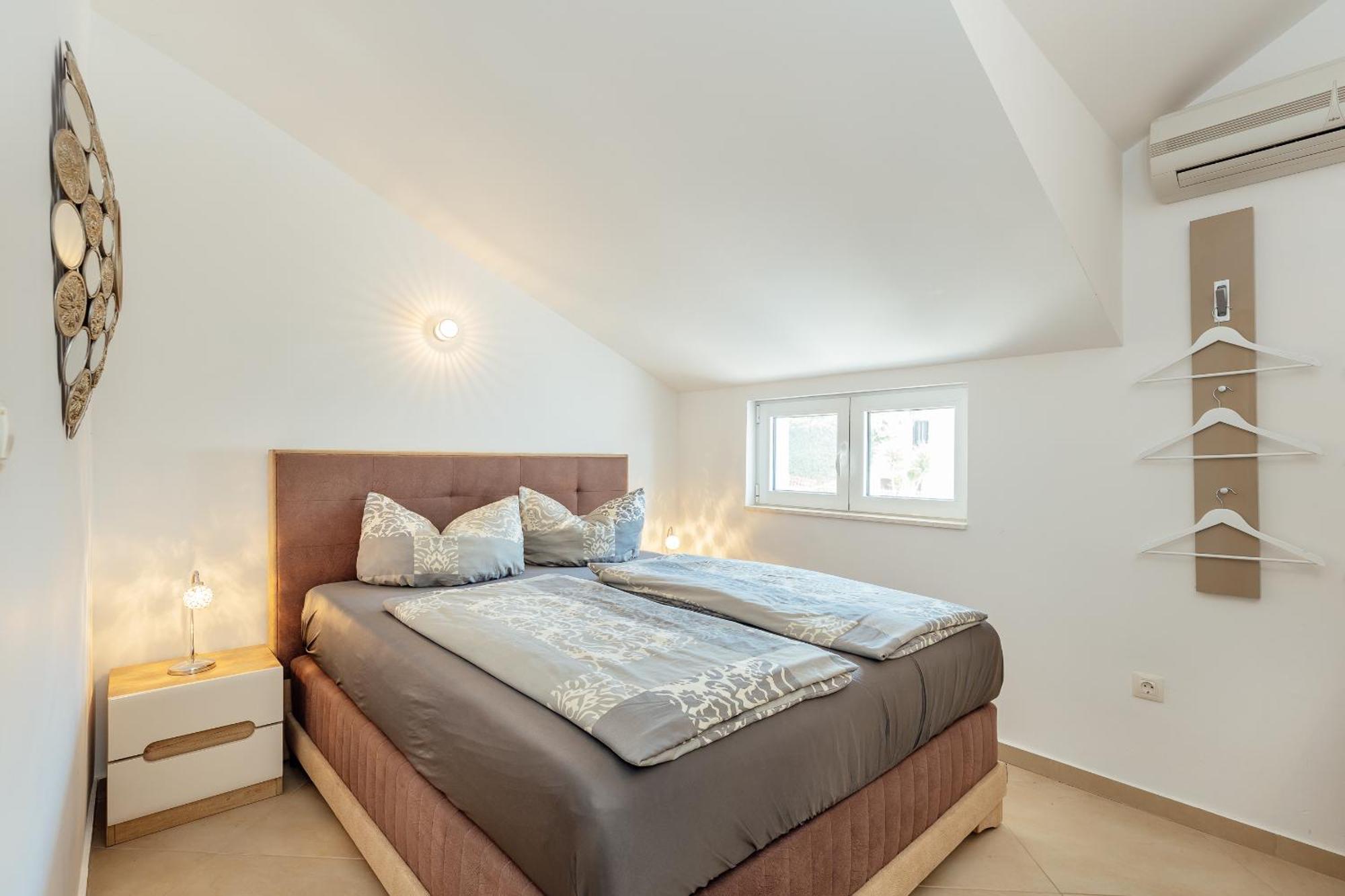 Apartment Penthouse Savina แฮร์เซ็ก-โนวี ภายนอก รูปภาพ