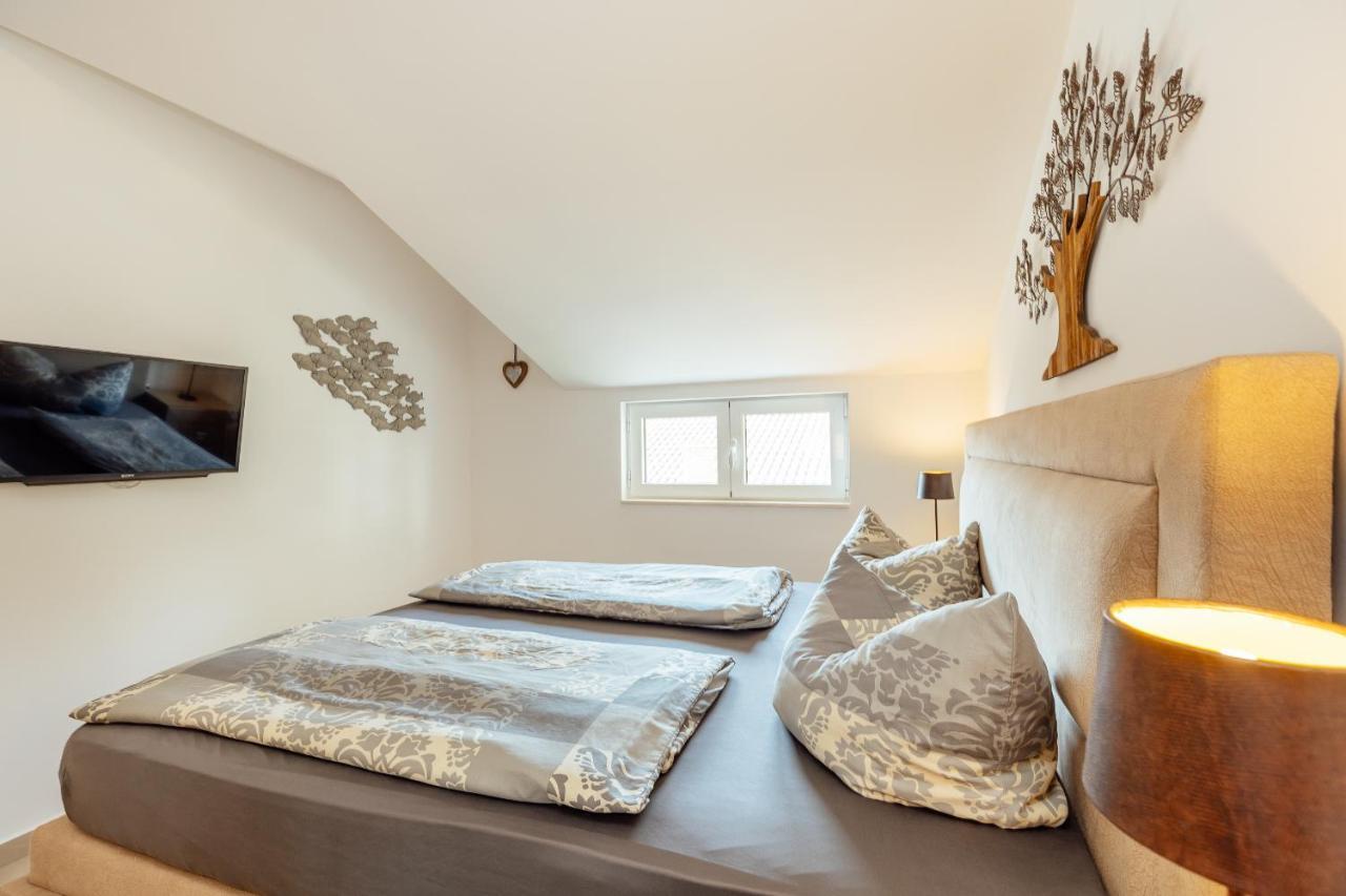 Apartment Penthouse Savina แฮร์เซ็ก-โนวี ภายนอก รูปภาพ