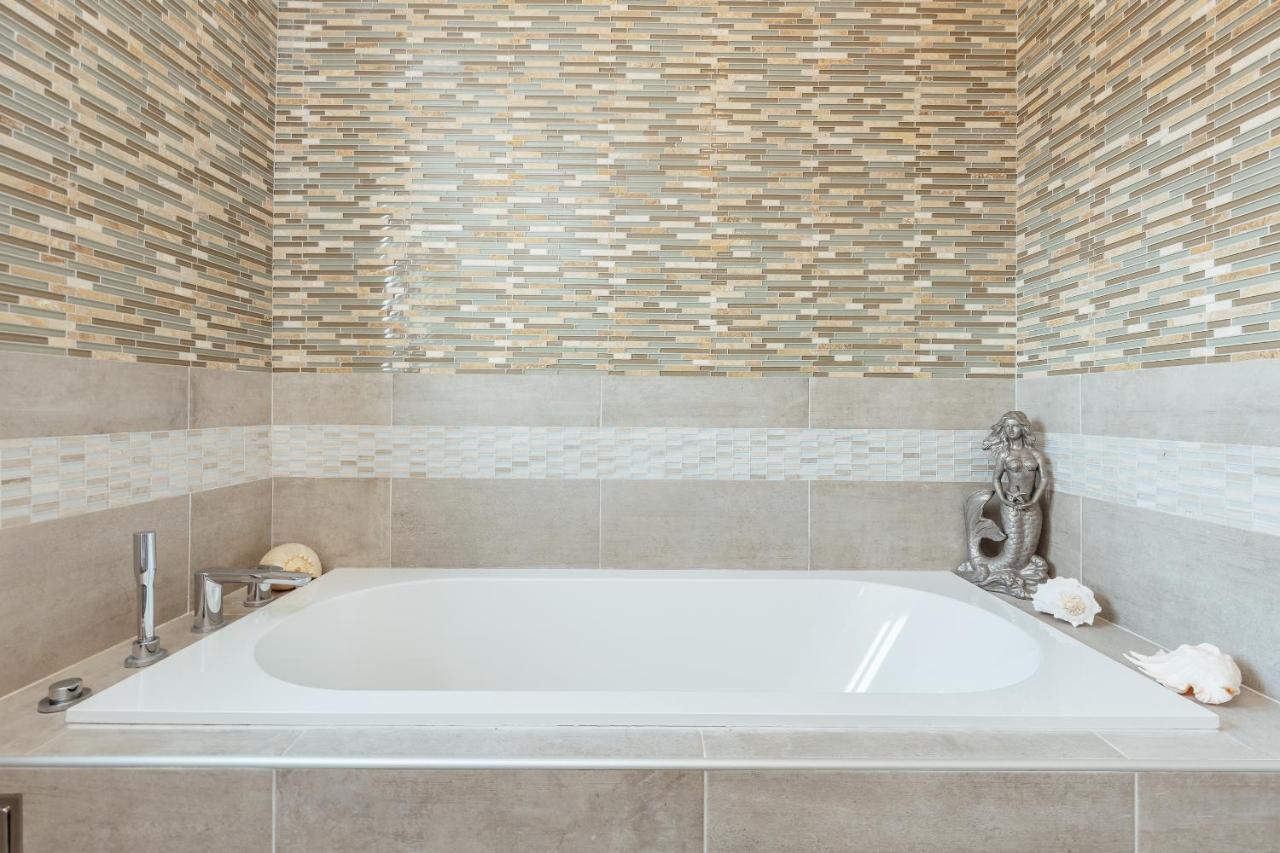 Apartment Penthouse Savina แฮร์เซ็ก-โนวี ภายนอก รูปภาพ